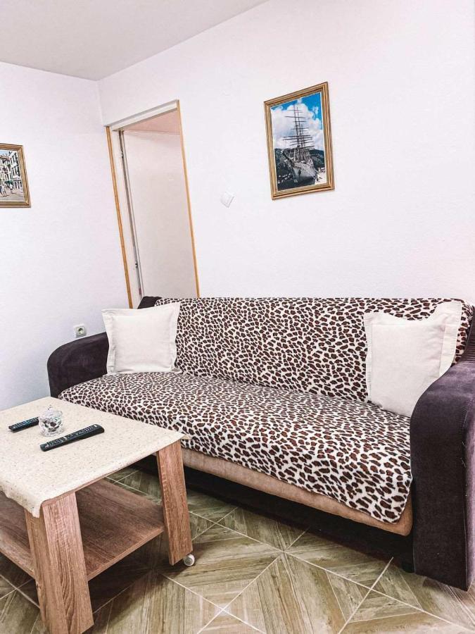 Apartment Near The Old Town Of Kotor Exterior foto